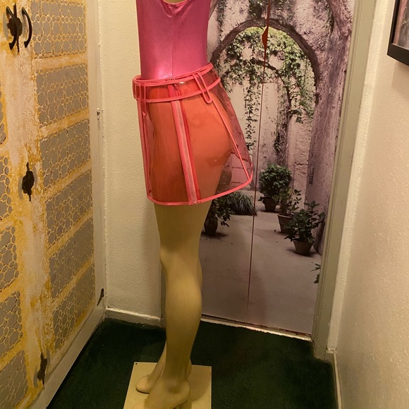 90's Barbie-core transparent PVC Mini pink buckle Skirt size M - Picture 5 of 11